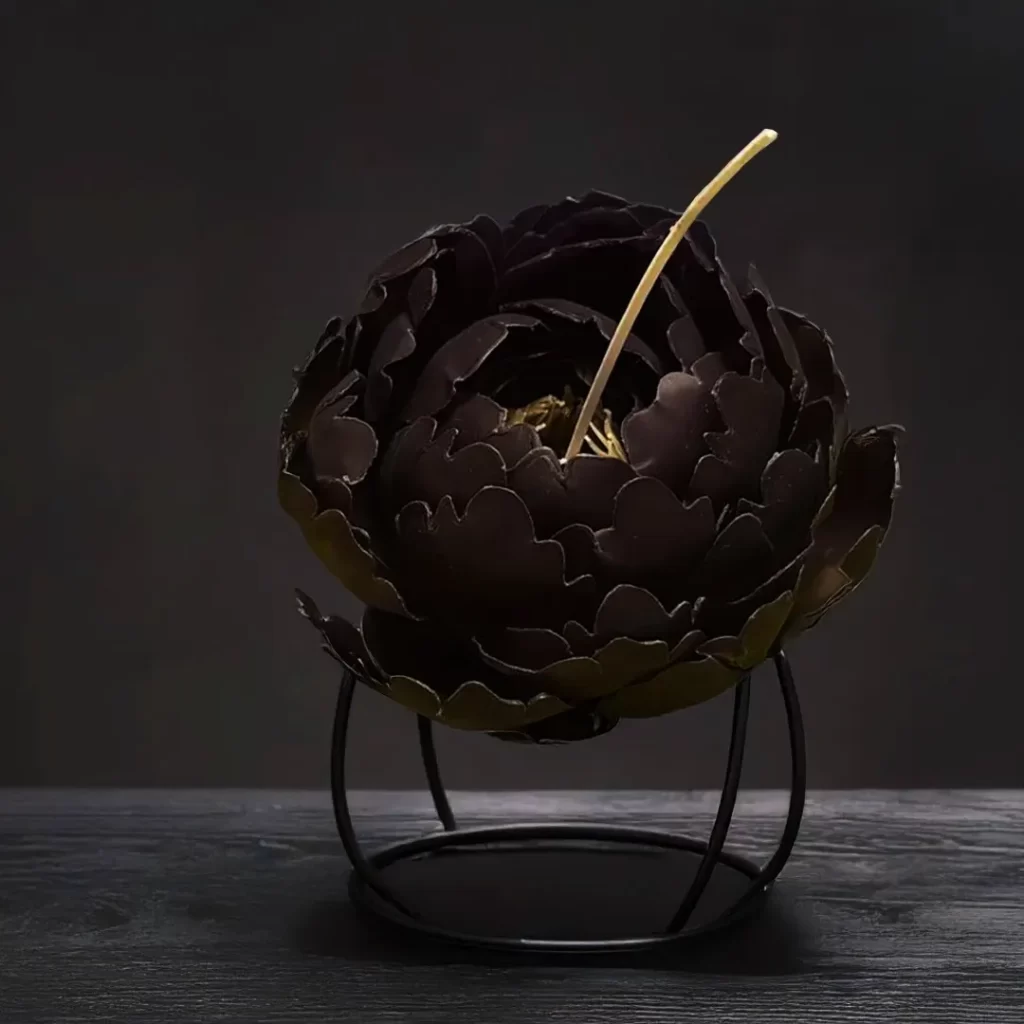 Pamore-candle-black-peony-3